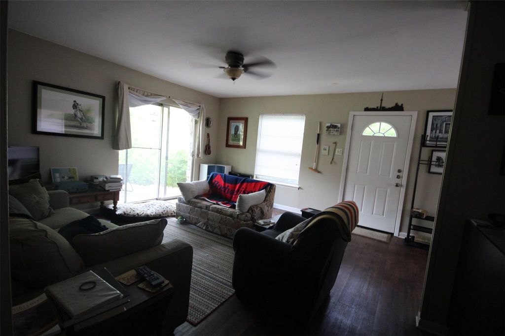 2207 W 12th ST B, Austin, TX 78703