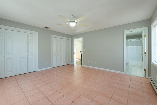 12 Pioneer Drive, Nashua, NH 03062