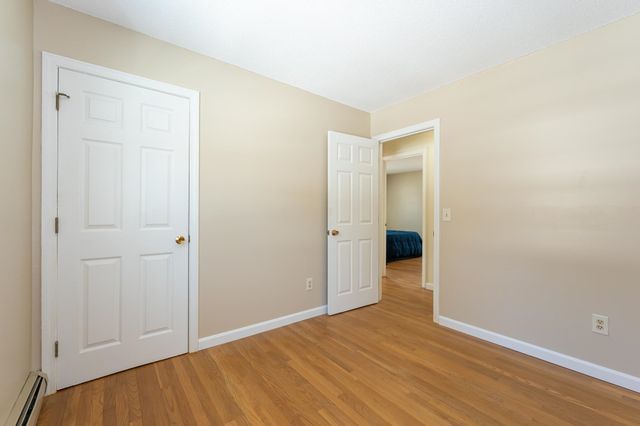 12 Pioneer Drive, Nashua, NH 03062