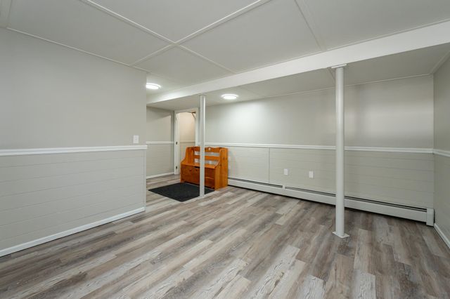 12 Pioneer Drive, Nashua, NH 03062