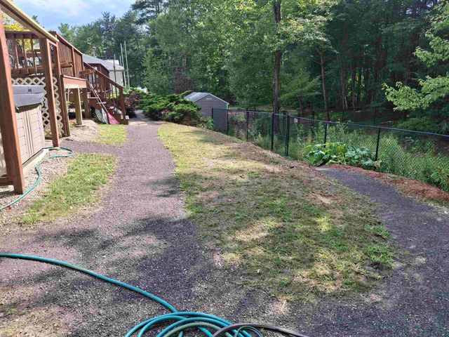 12 Pioneer Drive, Nashua, NH 03062