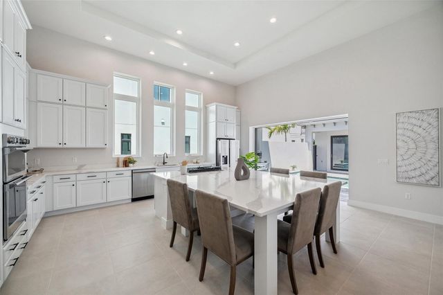 5932 RED MANGROVE LANE, Bradenton, FL 34210