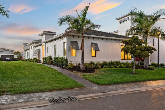 5932 RED MANGROVE LANE, Bradenton, FL 34210