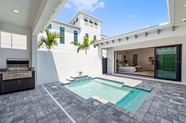 5932 RED MANGROVE LANE, Bradenton, FL 34210