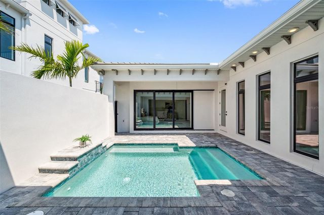 5932 RED MANGROVE LANE, Bradenton, FL 34210