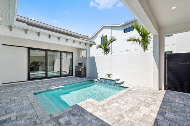 5932 RED MANGROVE LANE, Bradenton, FL 34210