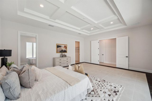 5932 RED MANGROVE LANE, Bradenton, FL 34210