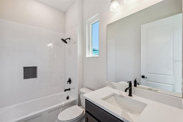 5932 RED MANGROVE LANE, Bradenton, FL 34210