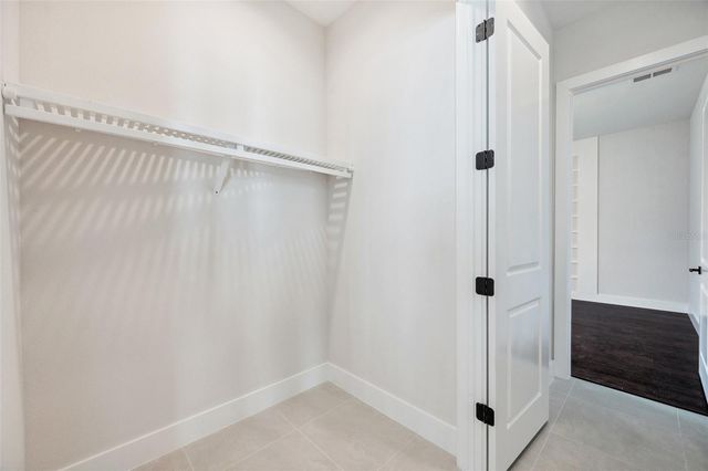 5932 RED MANGROVE LANE, Bradenton, FL 34210