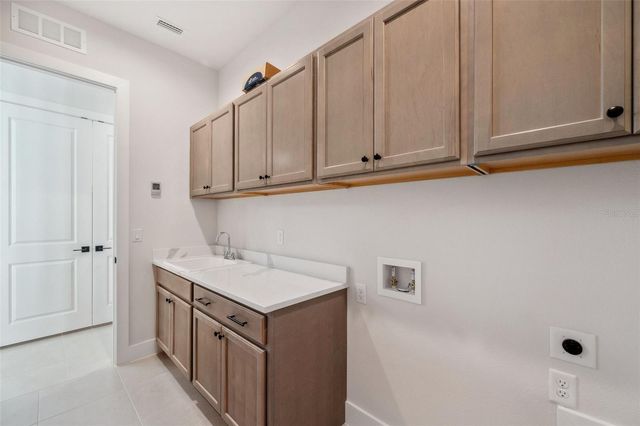 5932 RED MANGROVE LANE, Bradenton, FL 34210