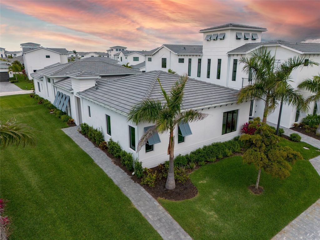5932 RED MANGROVE LANE, Bradenton, FL 34210