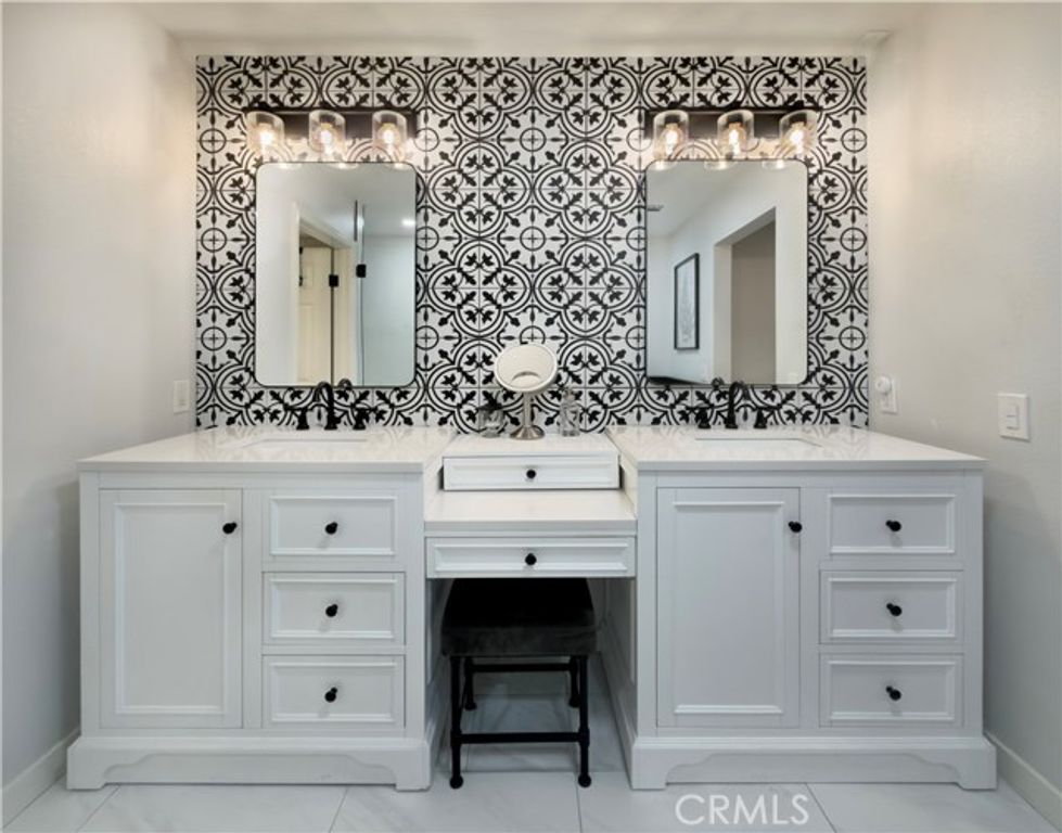 23361 Cypress Point, Mission Viejo, CA 92692