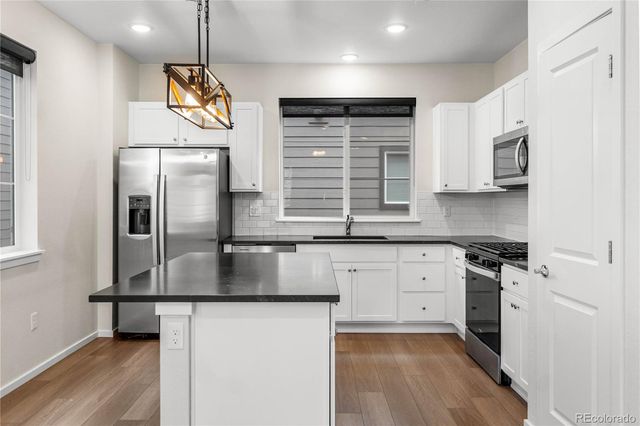 23630 E 41st Avenue, Aurora, CO 80019