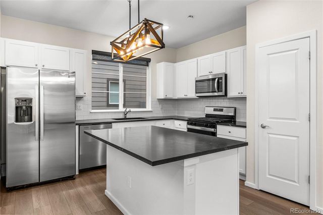 23630 E 41st Avenue, Aurora, CO 80019