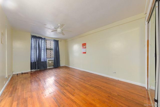 8325 Vietor Avenue 7G, Elmhurst, NY 11373