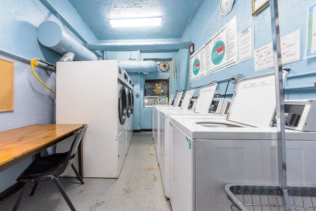 8325 Vietor Avenue 7G, Elmhurst, NY 11373