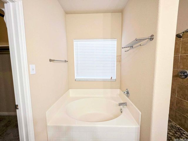 4322 Gambels Quail, Converse, TX 78109