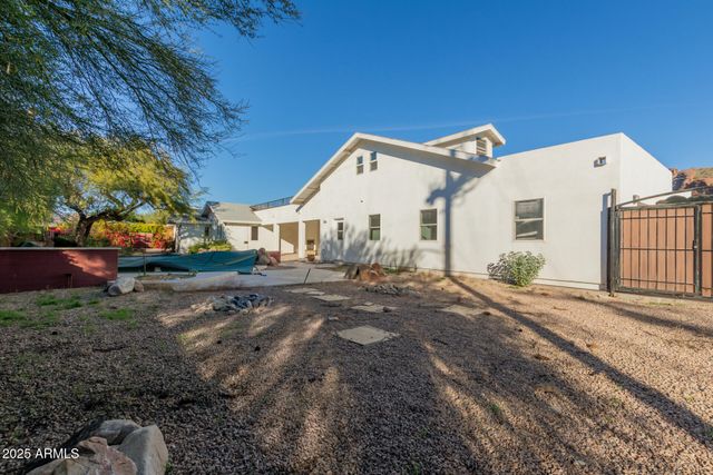 4350 E VERMONT Avenue, Phoenix, AZ 85018