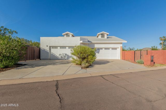 4350 E VERMONT Avenue, Phoenix, AZ 85018