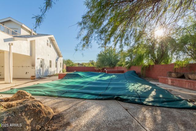 4350 E VERMONT Avenue, Phoenix, AZ 85018