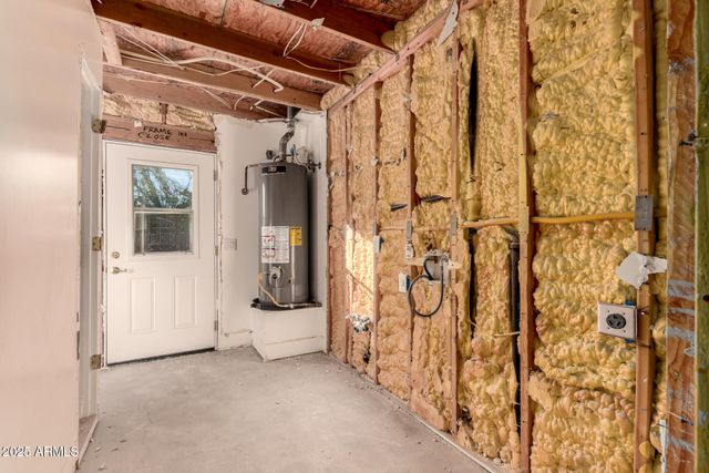 4350 E VERMONT Avenue, Phoenix, AZ 85018