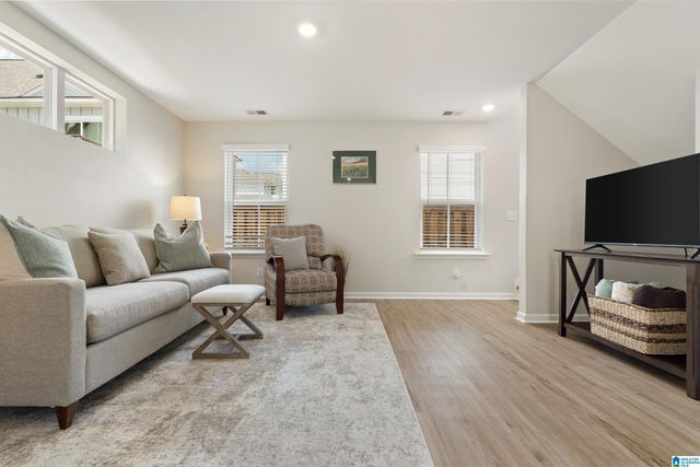536 FEHERTY WAY, Birmingham, AL 35242