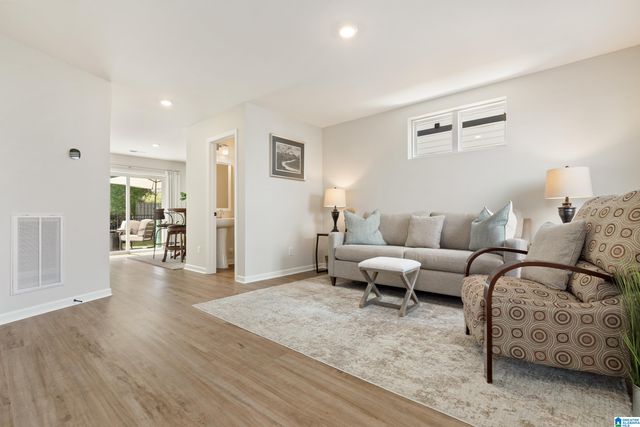536 FEHERTY WAY, Birmingham, AL 35242