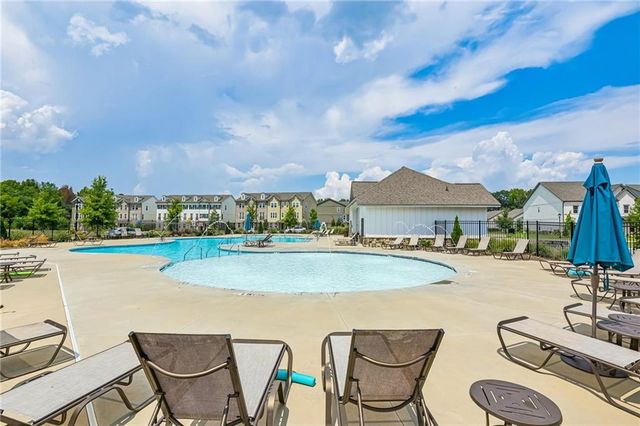 4083 Halton Road, Duluth, GA 30097