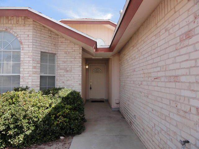 7736 LUZ DE CAMINO Way, El Paso, TX 79912