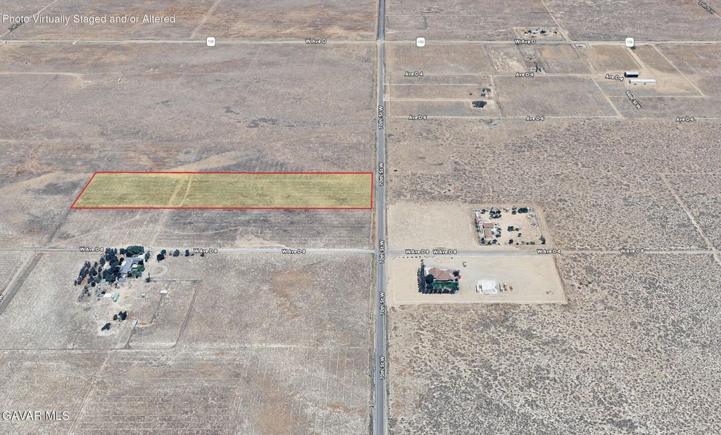 W 70th Street, Lancaster, CA 93536