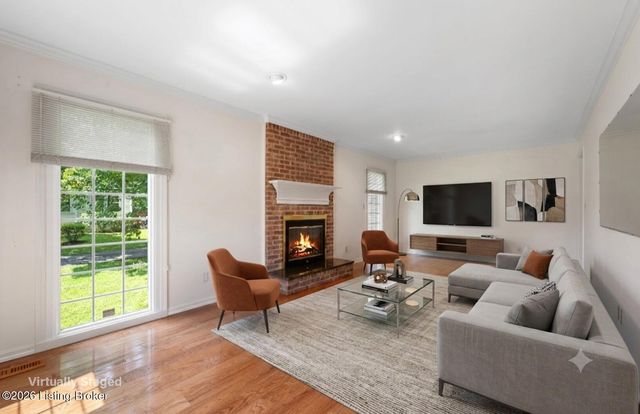 2929 Avon Rd, Louisville, KY 40220
