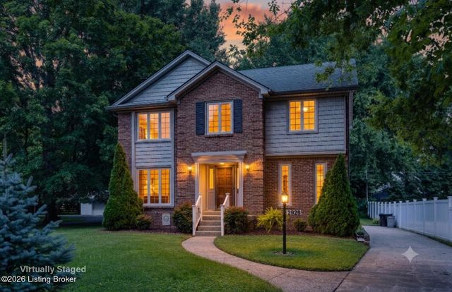 2929 Avon Rd, Louisville, KY 40220