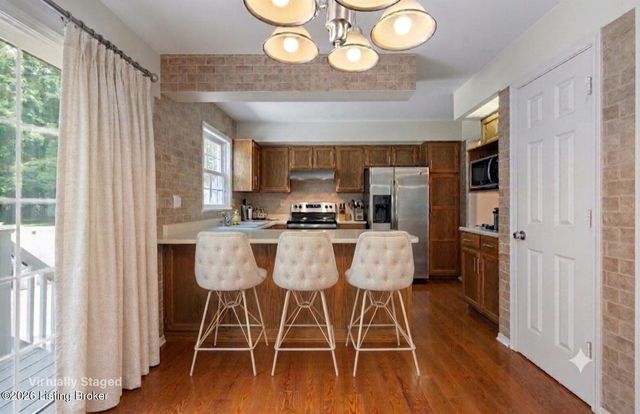 2929 Avon Rd, Louisville, KY 40220