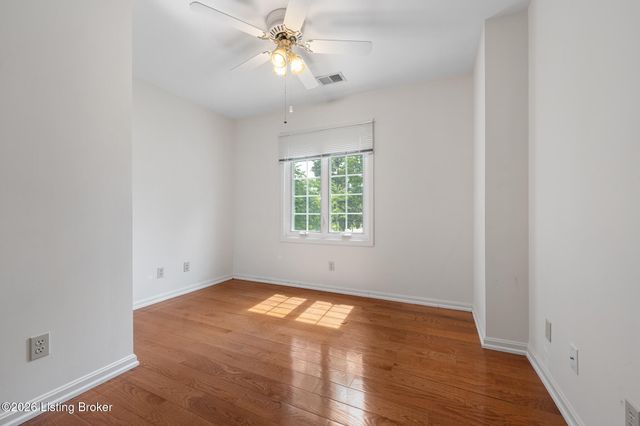 2929 Avon Rd, Louisville, KY 40220