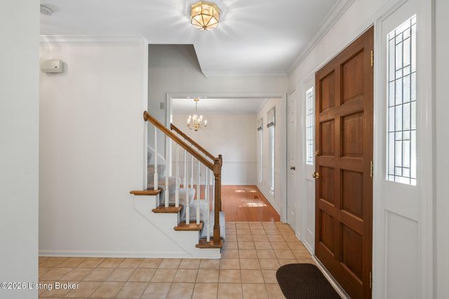 2929 Avon Rd, Louisville, KY 40220