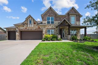 14014 Phelps Drive, Mont Belvieu, TX 77523