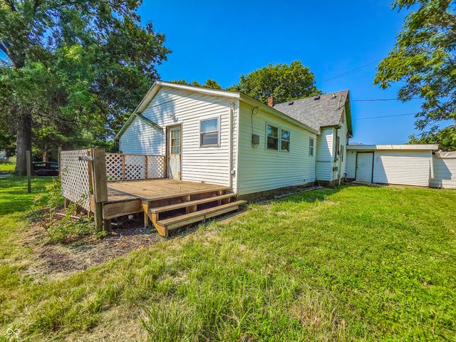 2228 Tippecanoe Street, Terre Haute, IN 47807