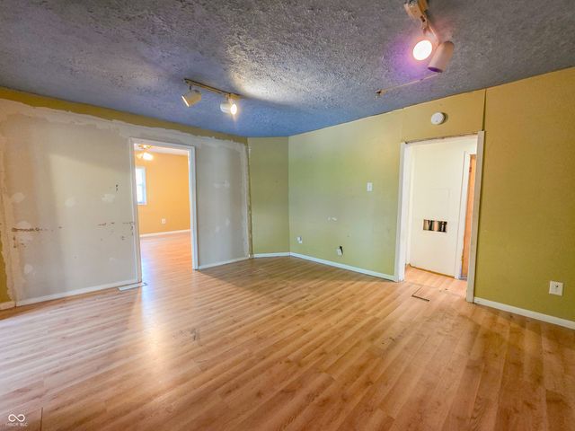 2228 Tippecanoe Street, Terre Haute, IN 47807