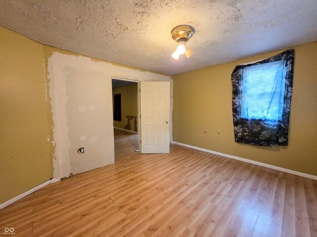 2228 Tippecanoe Street, Terre Haute, IN 47807