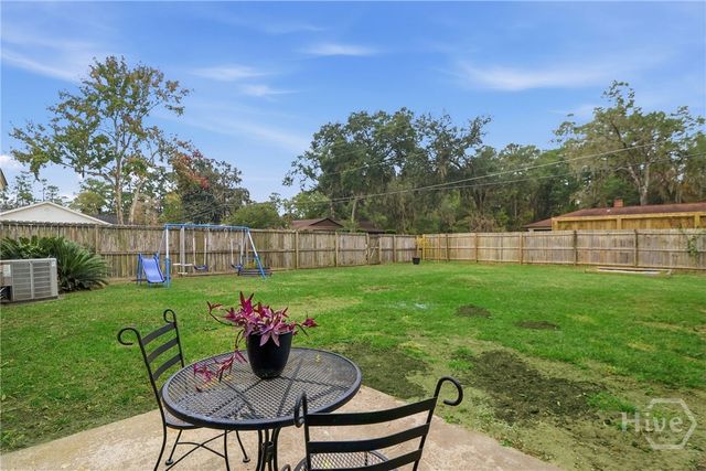 505 Sandhill Road, Savannah, GA 31410