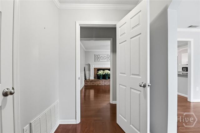 505 Sandhill Road, Savannah, GA 31410