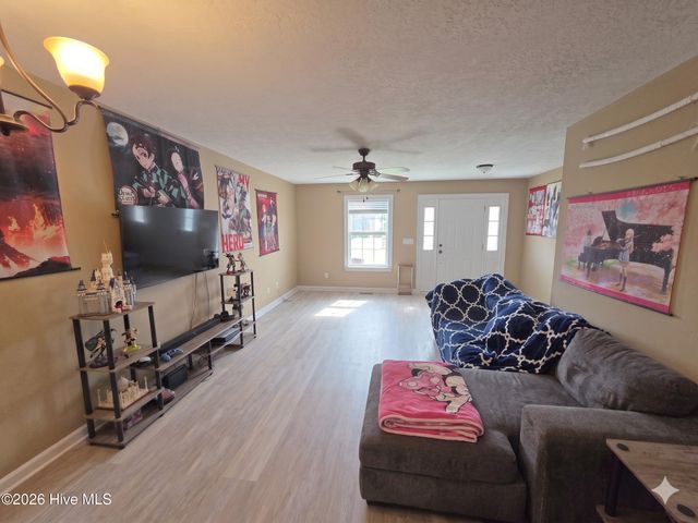 6102 Village West Lane, Graniteville, SC 29829