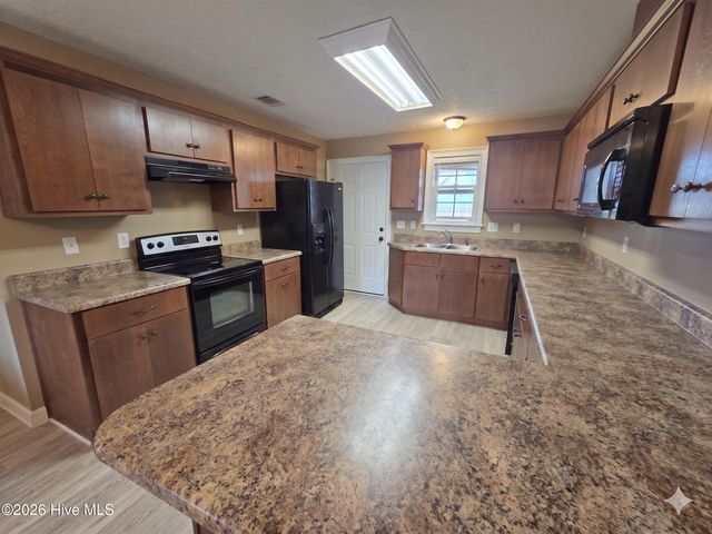 6102 Village West Lane, Graniteville, SC 29829