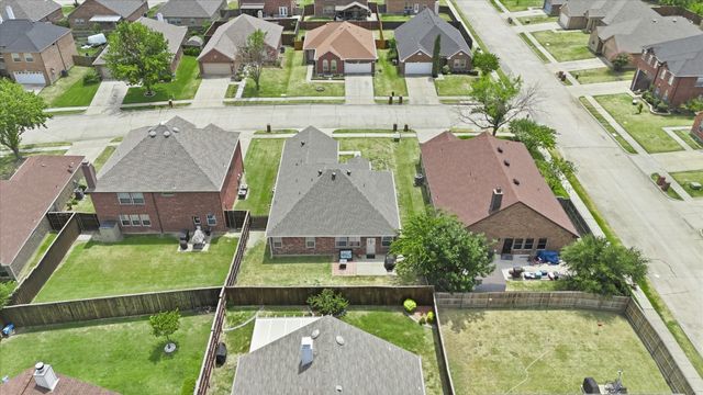 1905 Juniper Drive, Little Elm, TX 75068