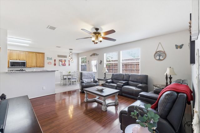 1905 Juniper Drive, Little Elm, TX 75068