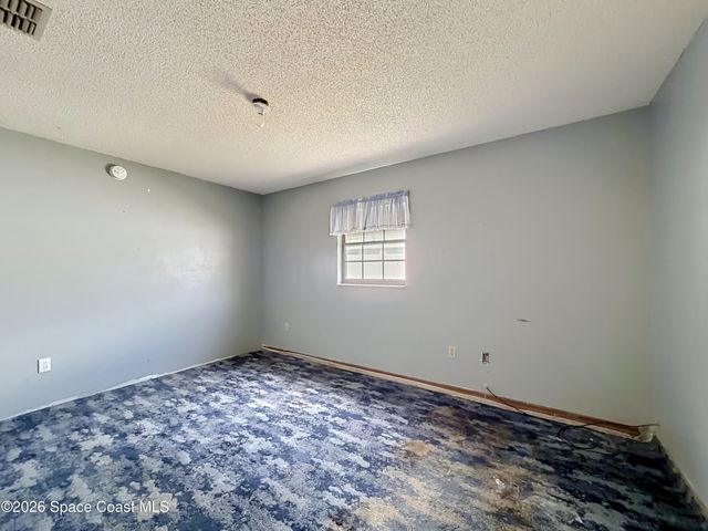 478 Karney Avenue NE, Palm Bay, FL 32907