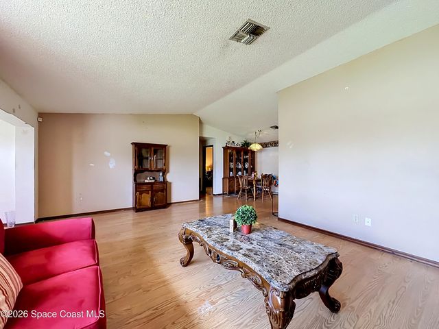 478 Karney Avenue NE, Palm Bay, FL 32907