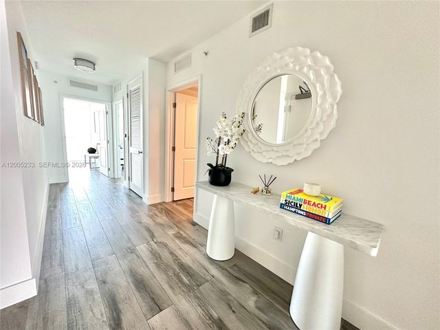 400 Sunny Isles Blvd 1708, Sunny Isles Beach, FL 33160