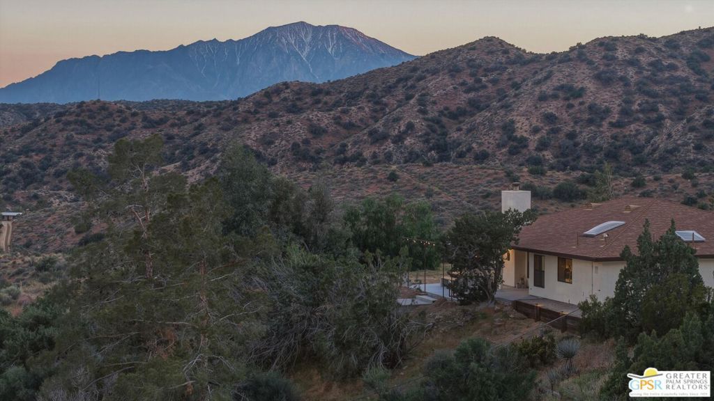 Image 37 of property listing at 48484 Adeline Way, Morongo Valley, CA 92256