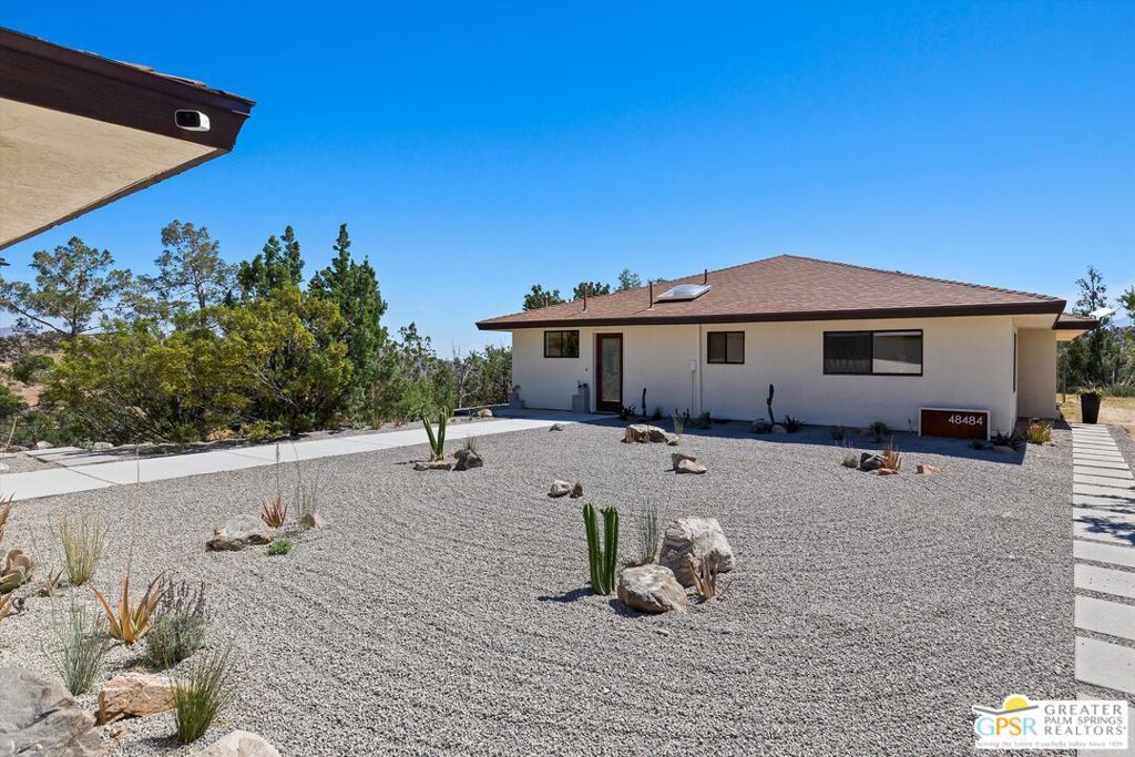 Image 45 of property listing at 48484 Adeline Way, Morongo Valley, CA 92256